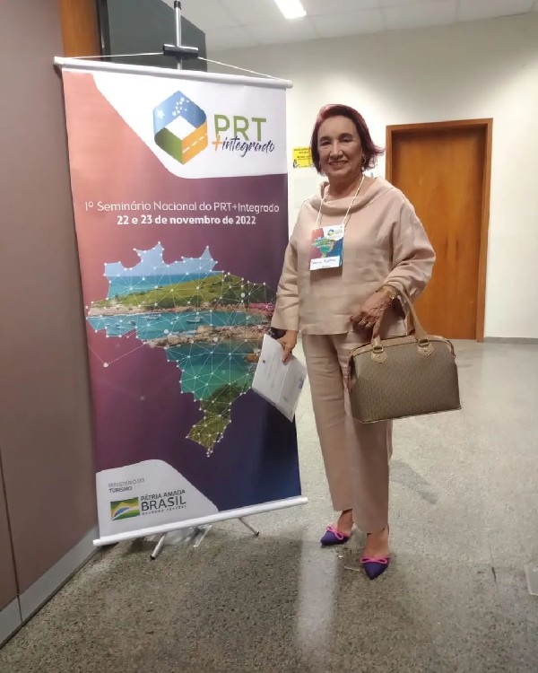 Secretária da assistência social cumpre agenda em Brasília