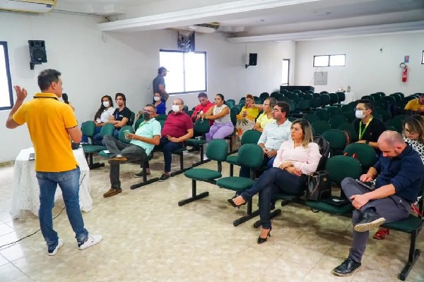 IBGE faz segunda apresentação dos dados preliminares da população de Canindé